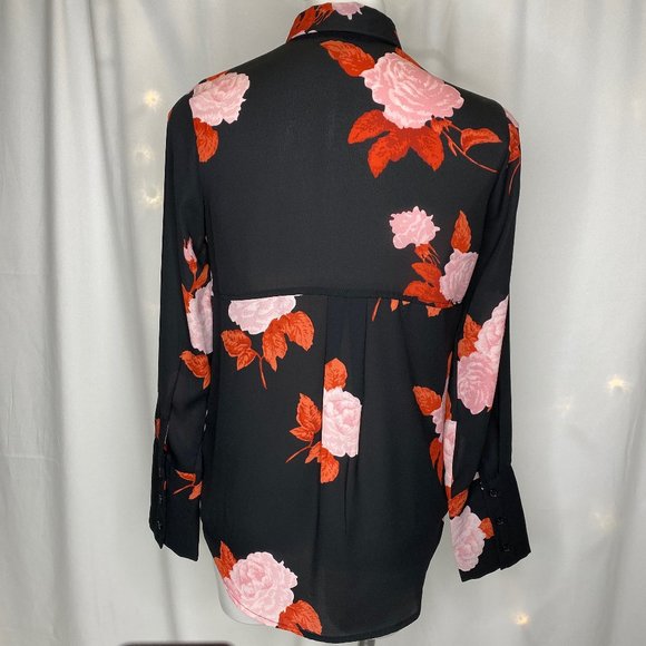 Who What Wear Floral Rose Button Down Blouse Top - Picture 3 of 7